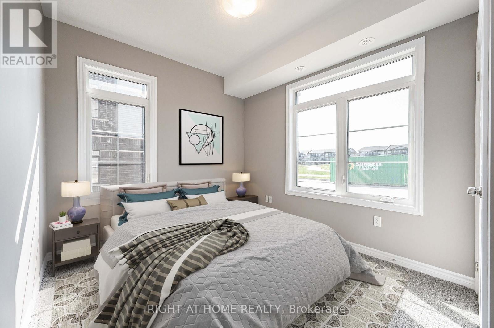 












34 - 126 OAT LANE

,
Kitchener,




Ontario
N2R0S8

