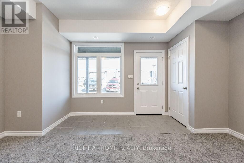 












34 - 126 OAT LANE

,
Kitchener,




Ontario
N2R0S8


