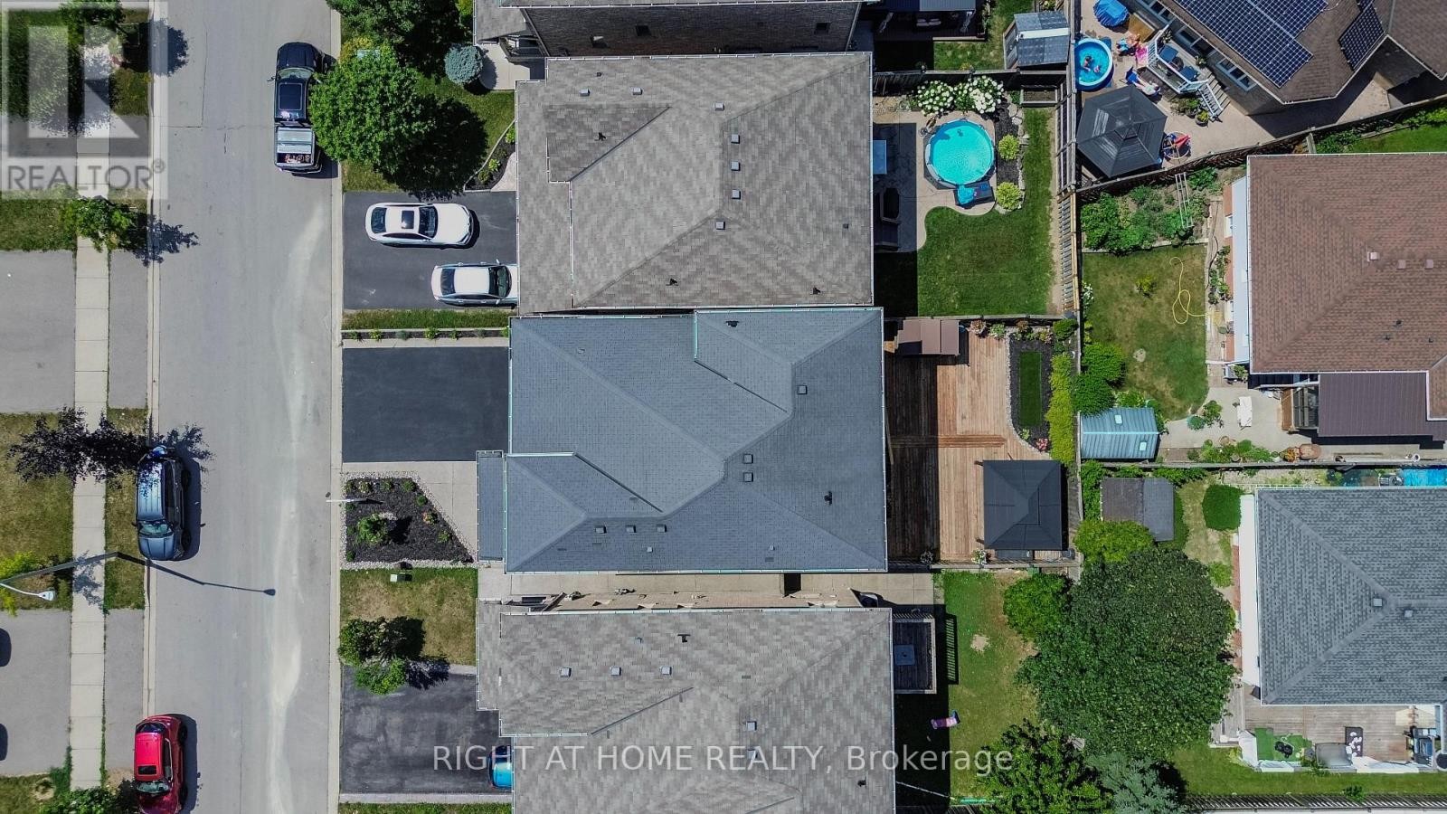 












12 BANKFIELD CRESCENT

,
Hamilton (Stoney Creek Mountain),




Ontario
L8J0B9

