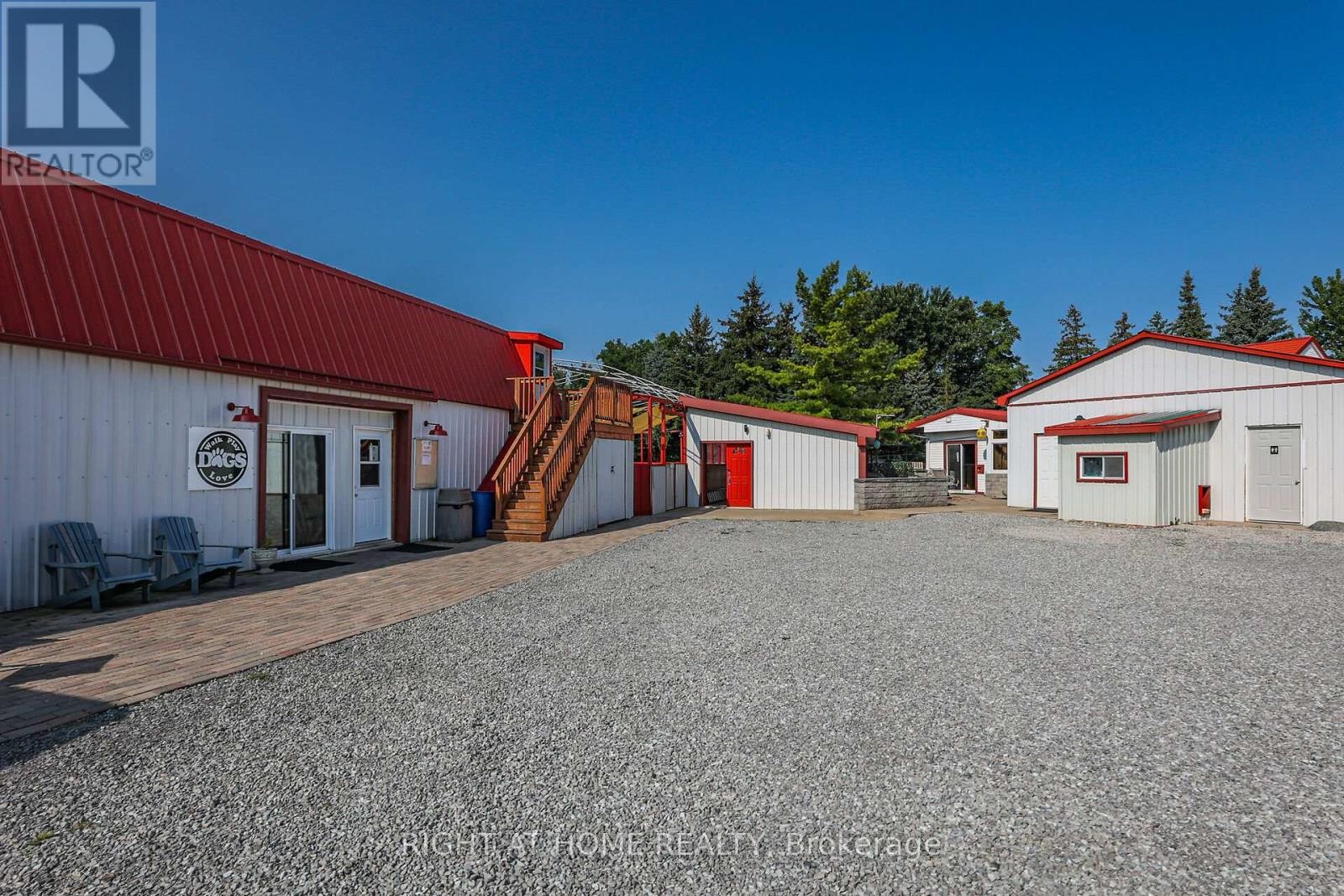












1027 NIAGARA STONE ROAD

,
Niagara-on-the-Lake (Lakeshore),




Ontario
L0S1J0

