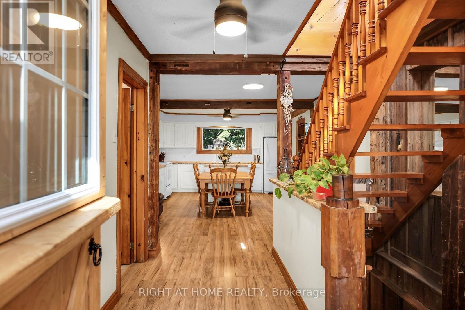 












1027 NIAGARA STONE ROAD

,
Niagara-on-the-Lake (Lakeshore),




Ontario
L0S1J0


