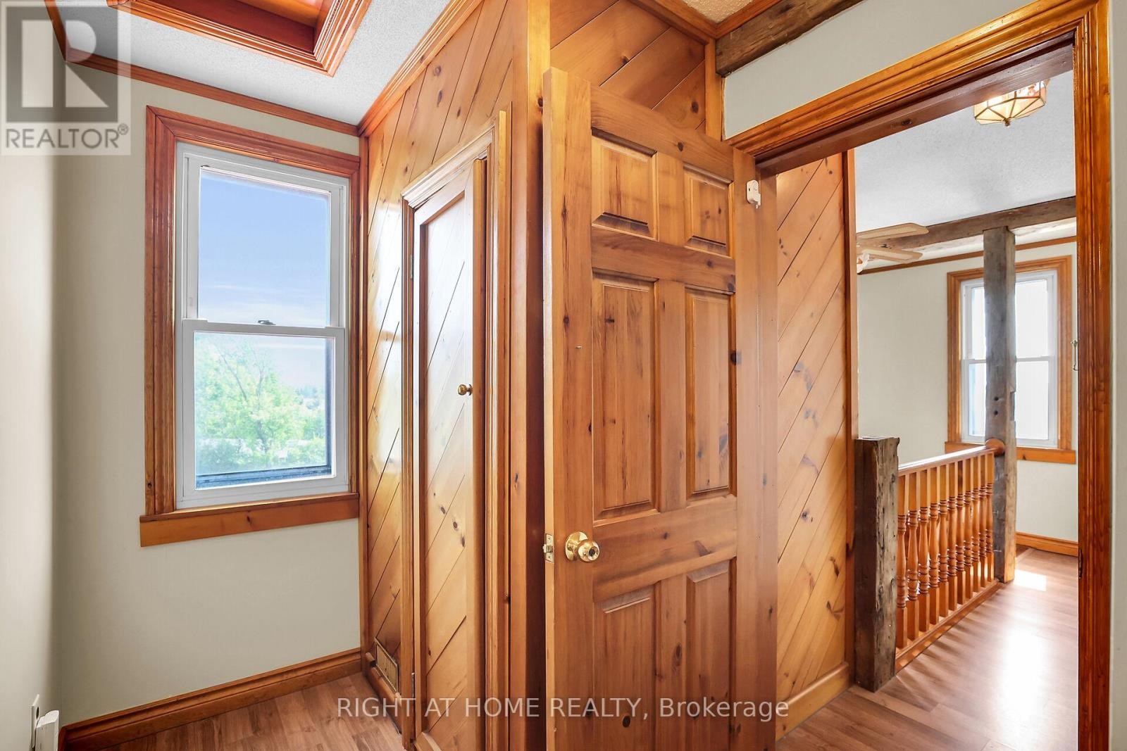 












1027 NIAGARA STONE ROAD

,
Niagara-on-the-Lake (Lakeshore),




Ontario
L0S1J0

