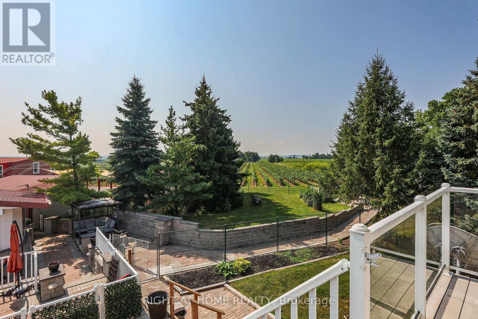 












1027 NIAGARA STONE ROAD

,
Niagara-on-the-Lake (Lakeshore),




Ontario
L0S1J0

