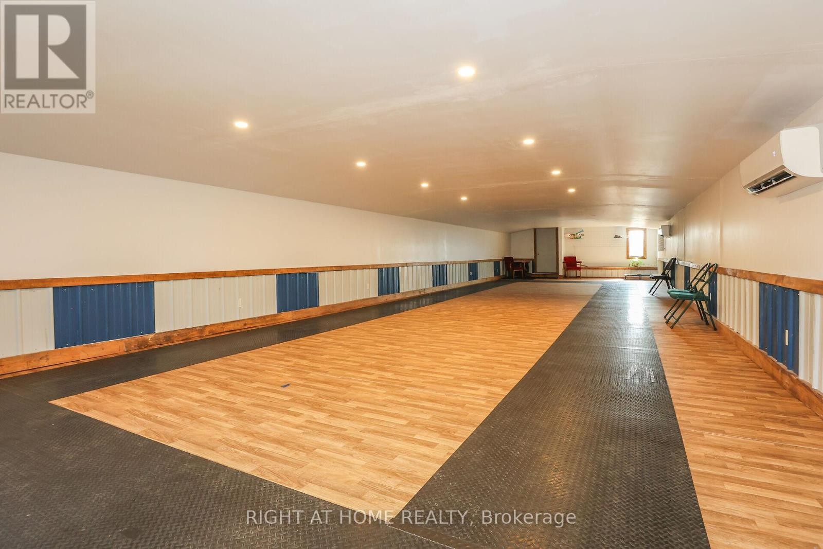 












1027 NIAGARA STONE ROAD

,
Niagara-on-the-Lake (Lakeshore),




Ontario
L0S1J0


