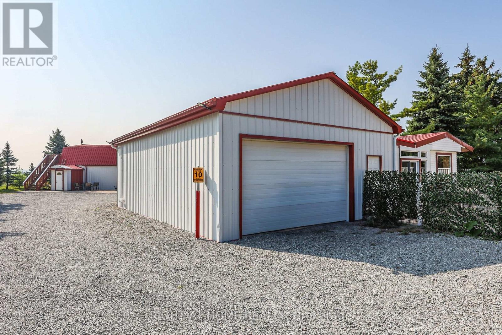 












1027 NIAGARA STONE ROAD

,
Niagara-on-the-Lake (Lakeshore),




Ontario
L0S1J0

