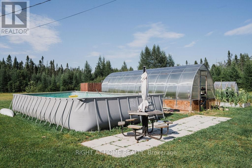 












47 PEACOCK ROAD

,
Strong,




Ontario
P0A1Z0

