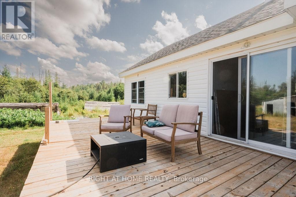 












47 PEACOCK ROAD

,
Strong,




Ontario
P0A1Z0

