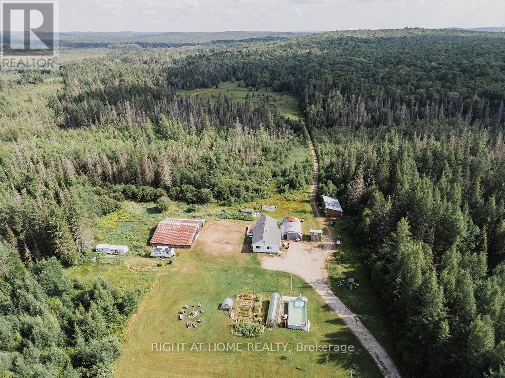 












47 PEACOCK ROAD

,
Strong,




Ontario
P0A1Z0


