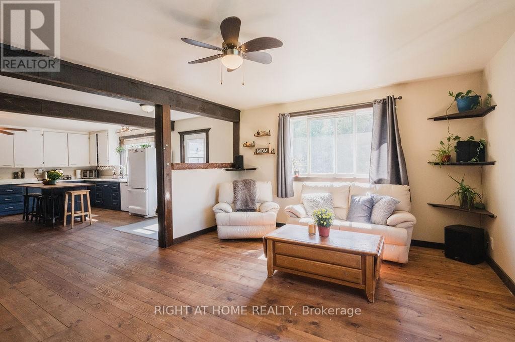 












47 PEACOCK ROAD

,
Strong,




Ontario
P0A1Z0

