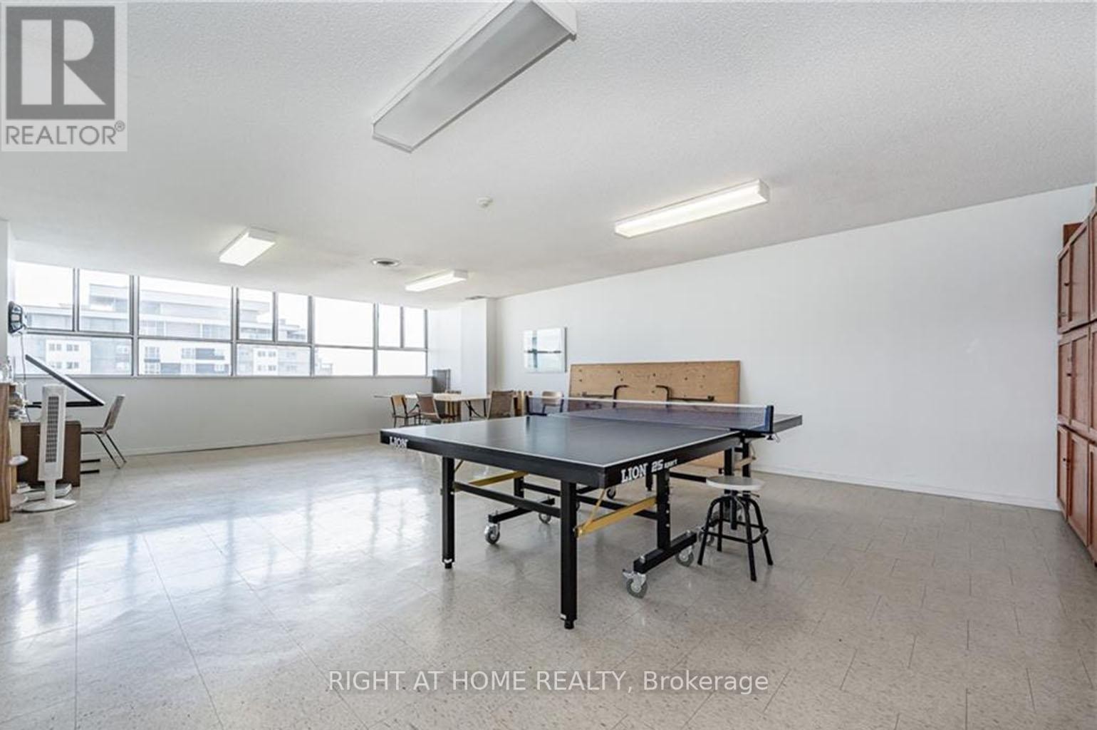 












903 - 375 KING STREET N

,
Waterloo,




Ontario
N2J4L6

