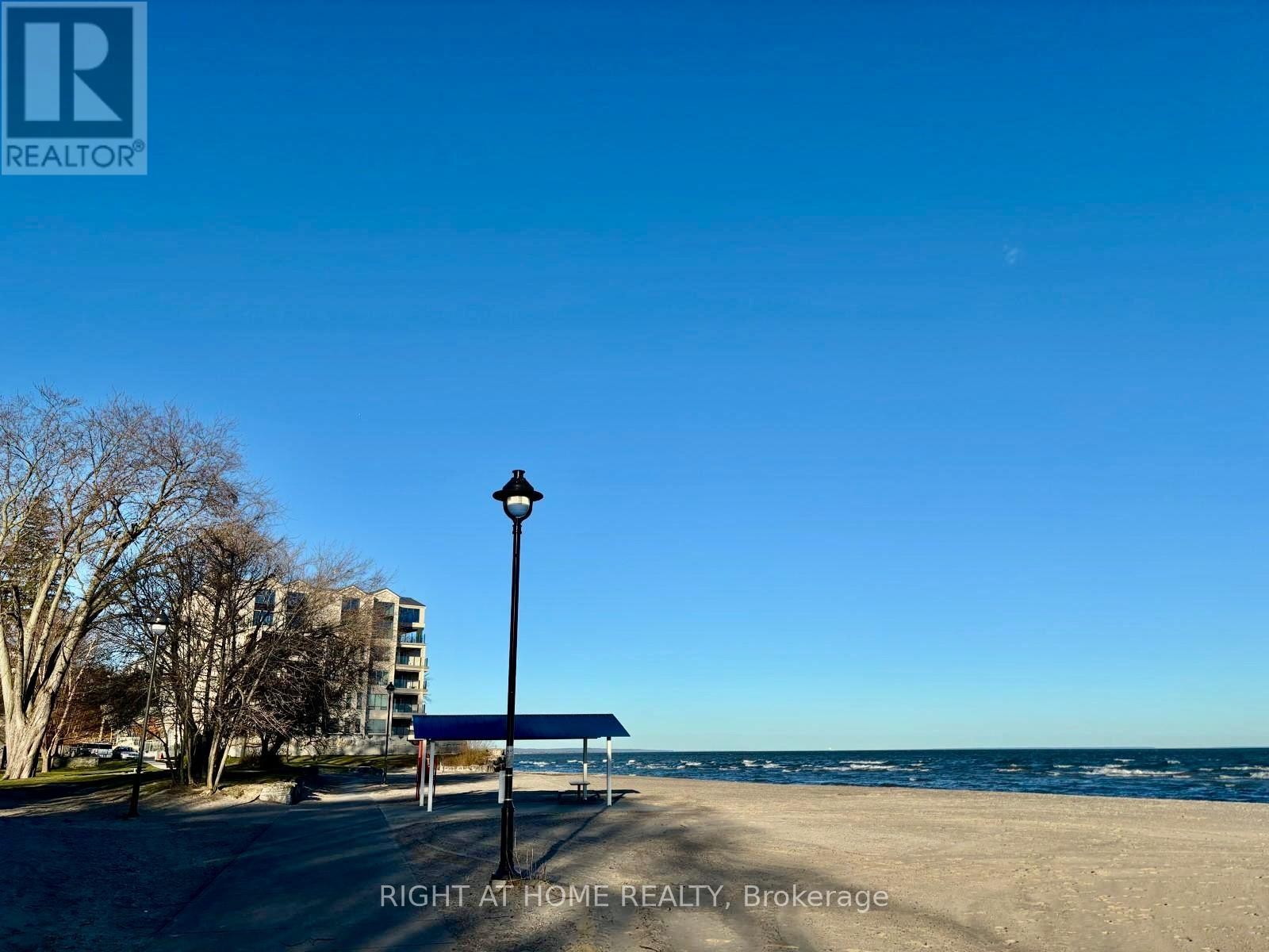 












130 MAIN STREET

,
St. Catharines (Port Dalhousie),




Ontario
L2N4V4


