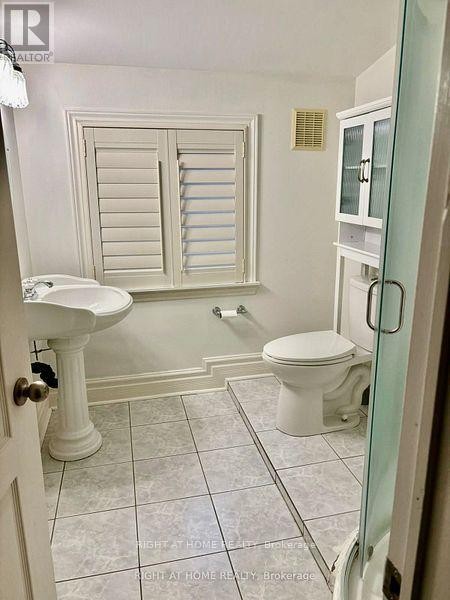 












130 MAIN STREET

,
St. Catharines (Port Dalhousie),




Ontario
L2N4V4


