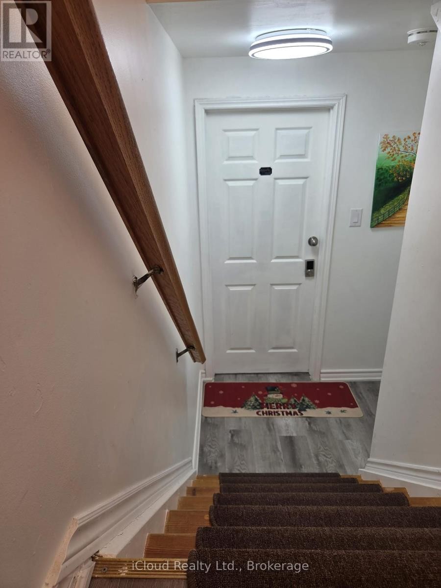 












APARTMENT 1, ROOM 1 AND 2 - 2586 FOXMEADOW ROAD N

,
Peterborough East (South),




Ontario
K9L1X2

