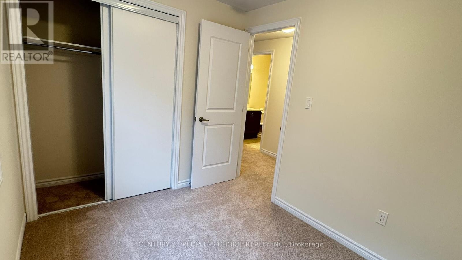 












156 MCGILL AVENUE

,
Erin,




Ontario
N0B1T0

