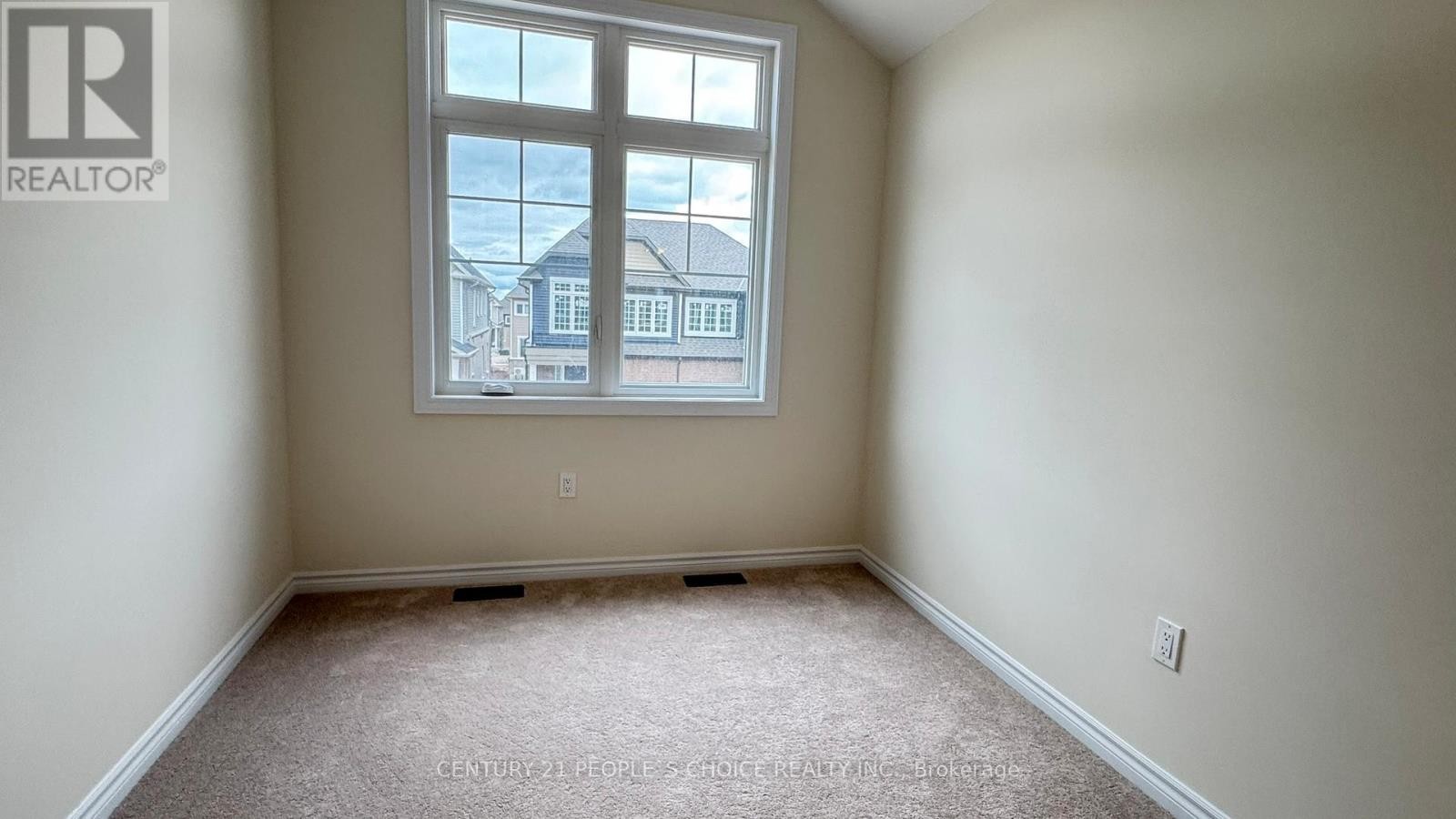












156 MCGILL AVENUE

,
Erin,




Ontario
N0B1T0

