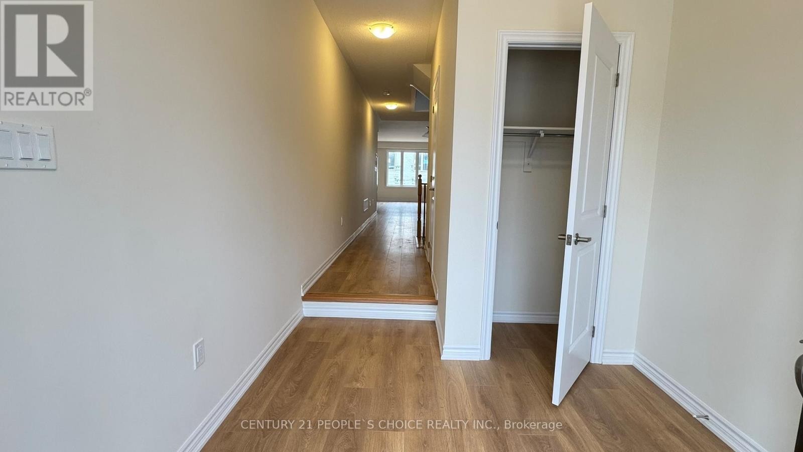 












156 MCGILL AVENUE

,
Erin,




Ontario
N0B1T0

