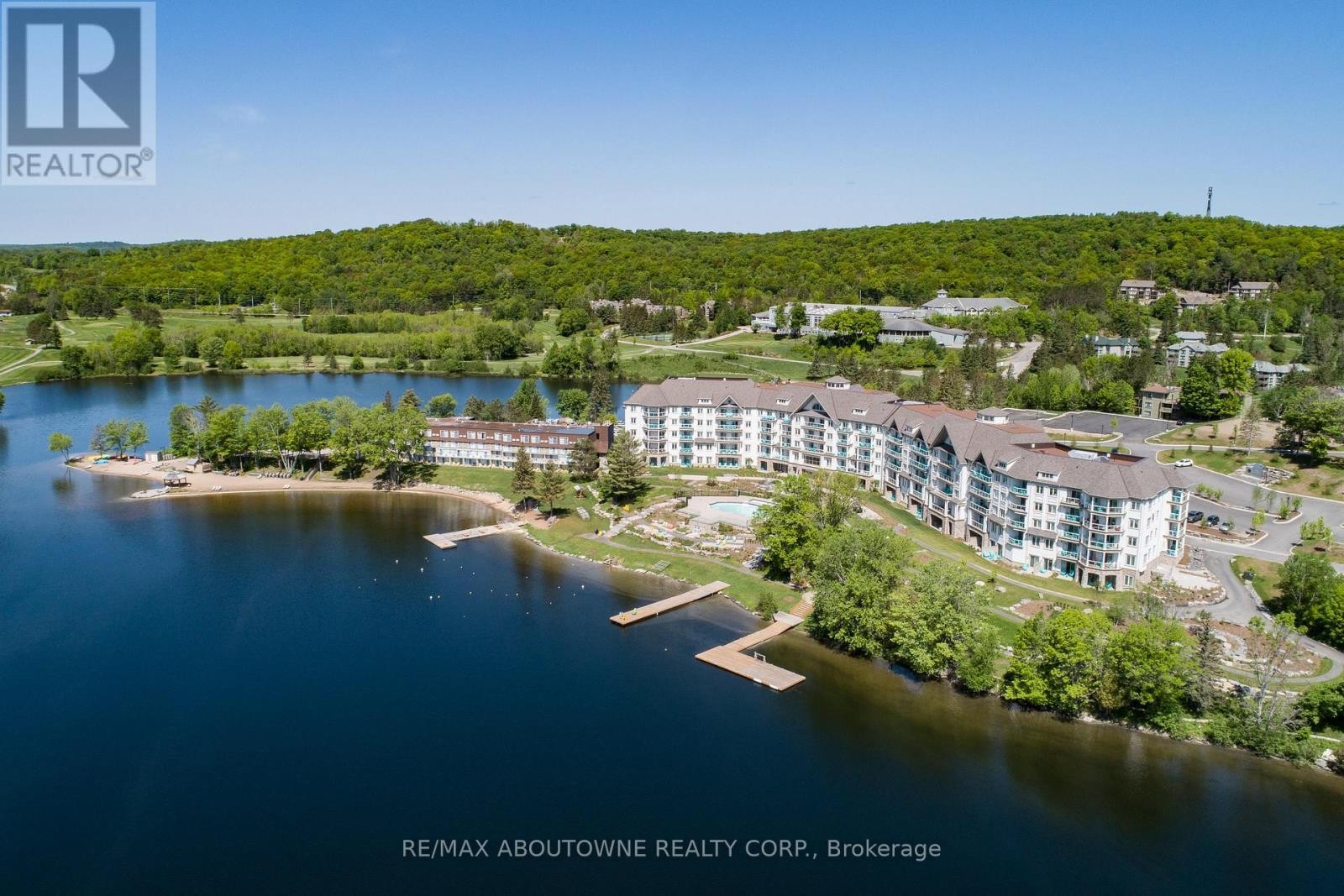 












332 - 25 PEN LAKE POINT ROAD

,
Huntsville (Chaffey),




Ontario
P1H1A9

