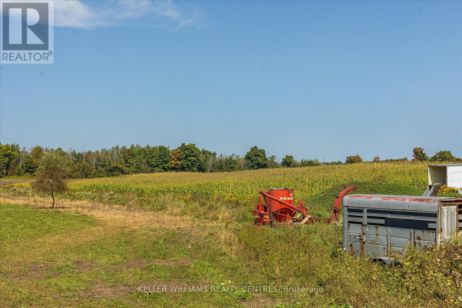 












4956 FIFTH LINE

,
Erin,







Ontario
L7J2J8

