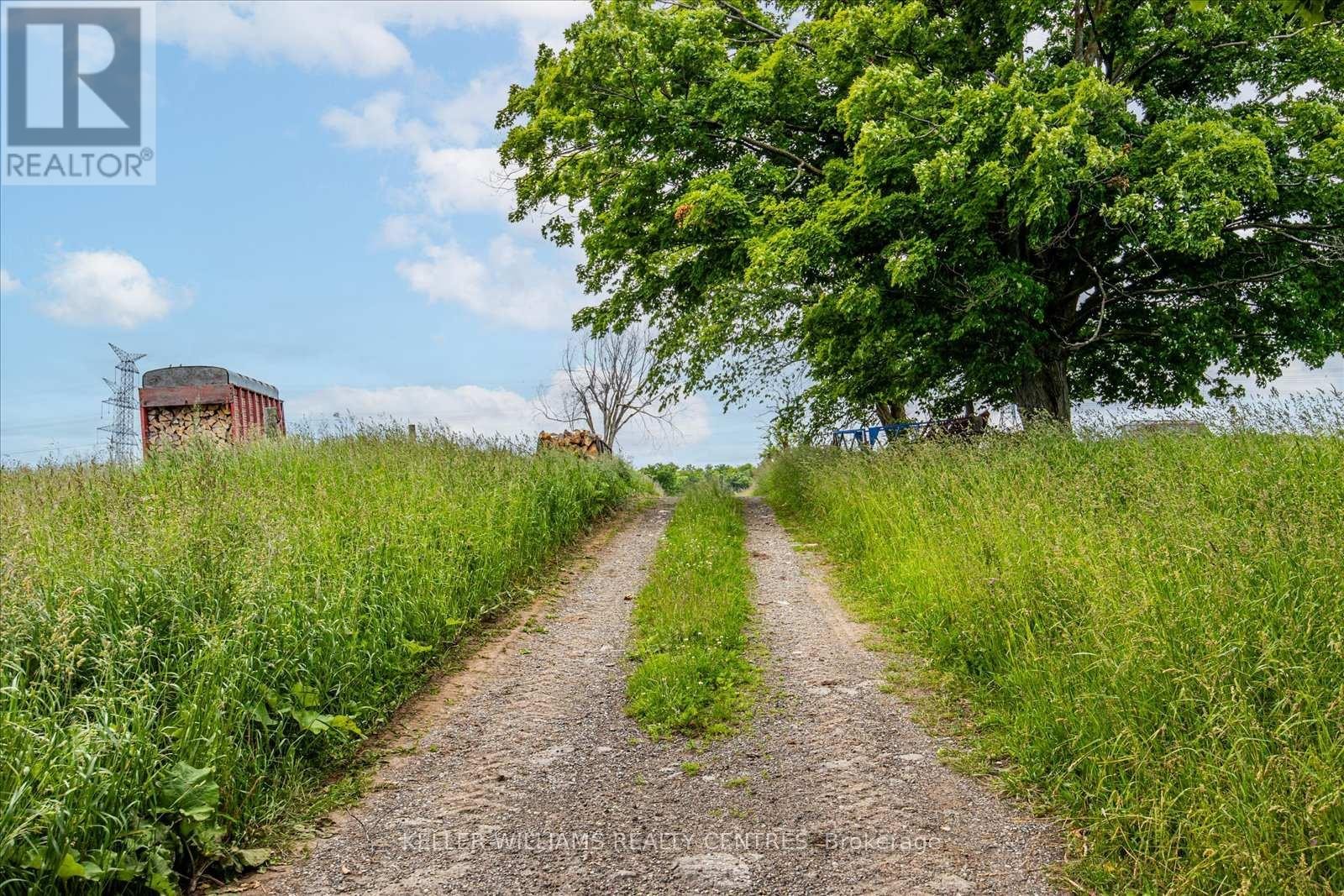 












4956 FIFTH LINE

,
Erin,







Ontario
L7J2J8

