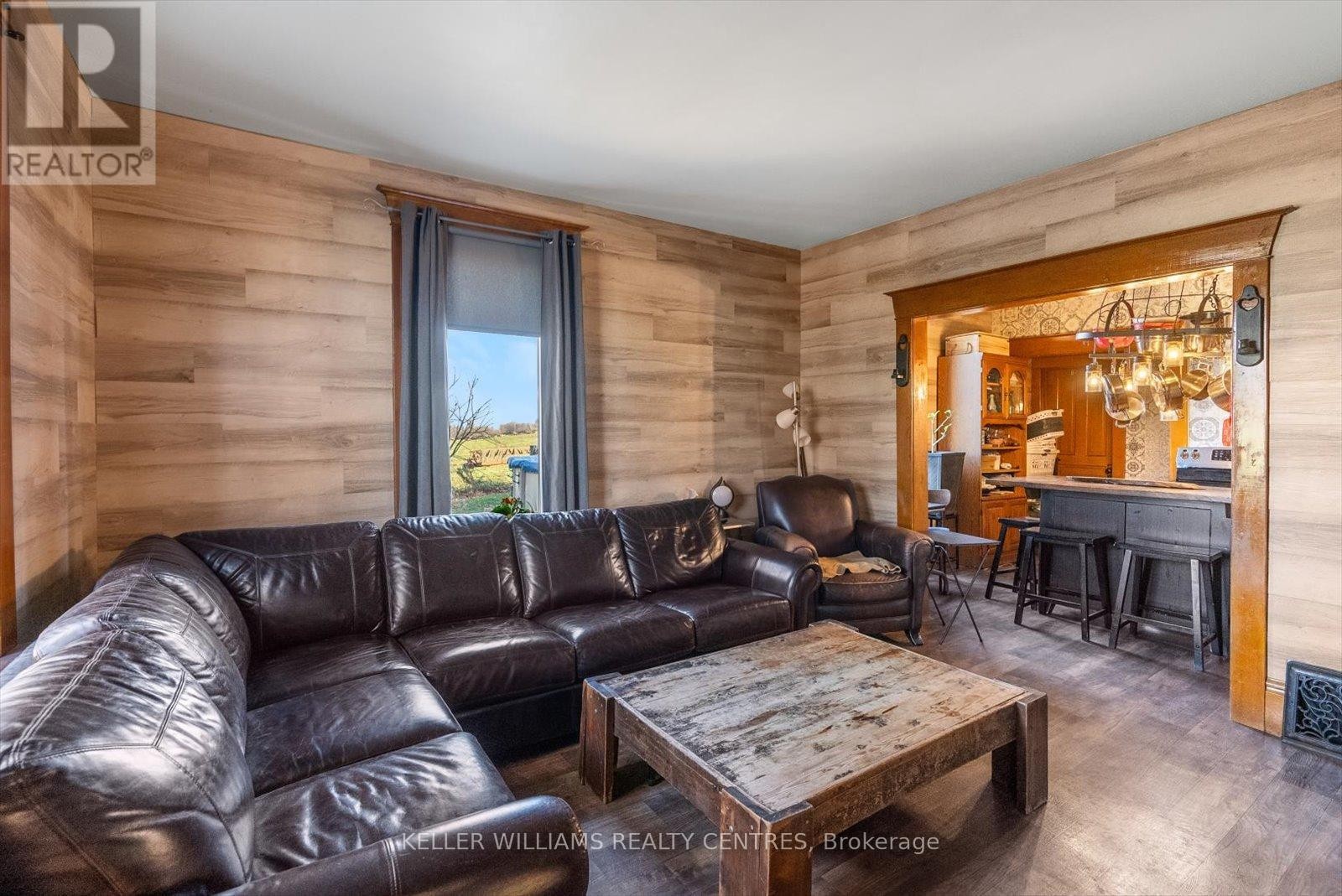












4956 FIFTH LINE

,
Erin,







Ontario
L7J2J8

