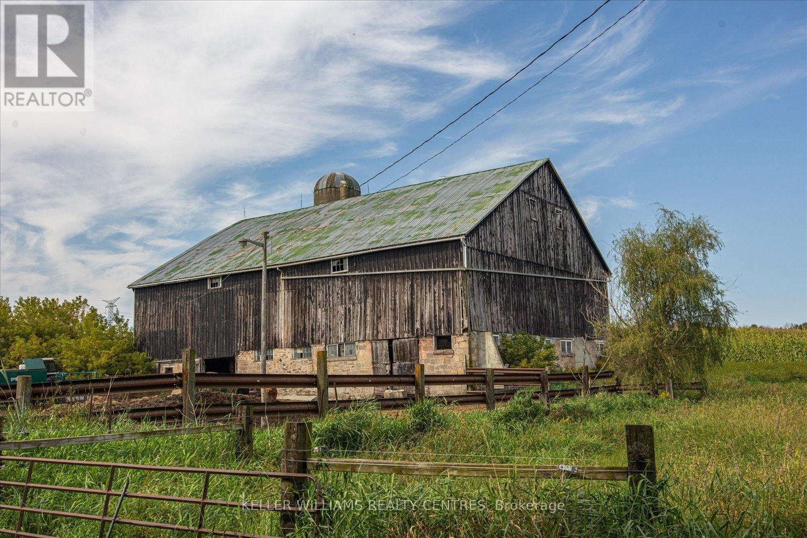 












4956 FIFTH LINE

,
Erin,







Ontario
L7J2J8

