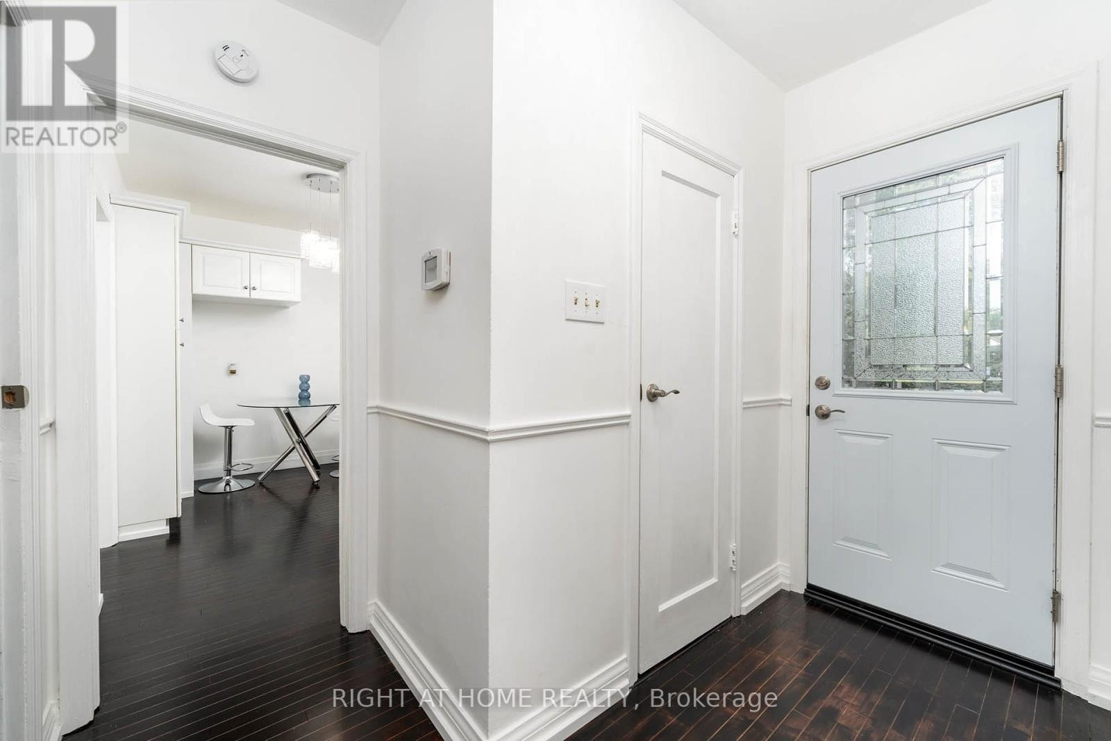 












105 GLENRIDGE AVENUE

,
St. Catharines (Old Glenridge),




Ontario
L2R4X5

