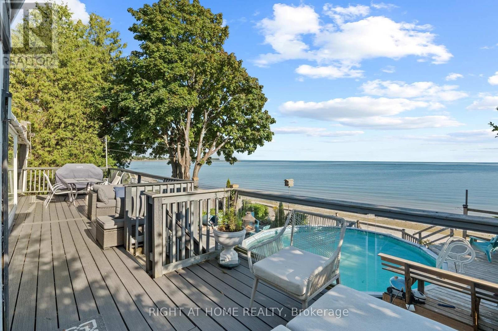 












71 LIGHTHOUSE DRIVE

,
Haldimand (Dunnville),




Ontario
N1A2W6

