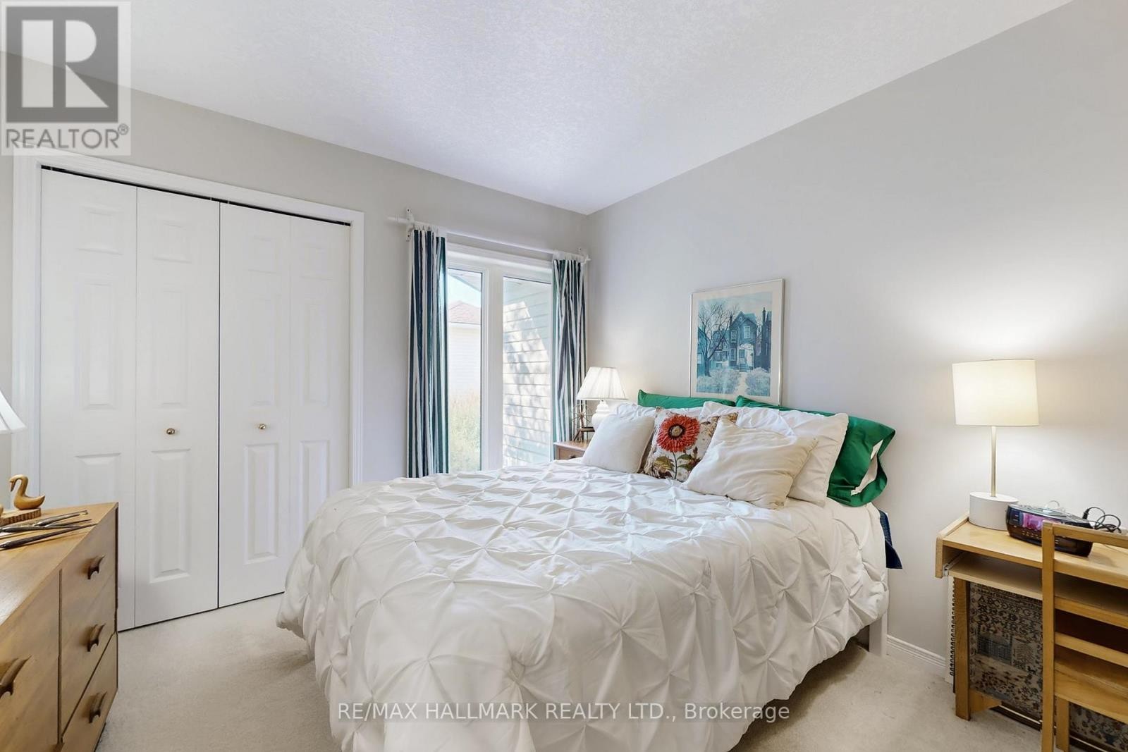 












8 GREENFIELD PLACE

,
Wilmot,




Ontario
N3A2G6

