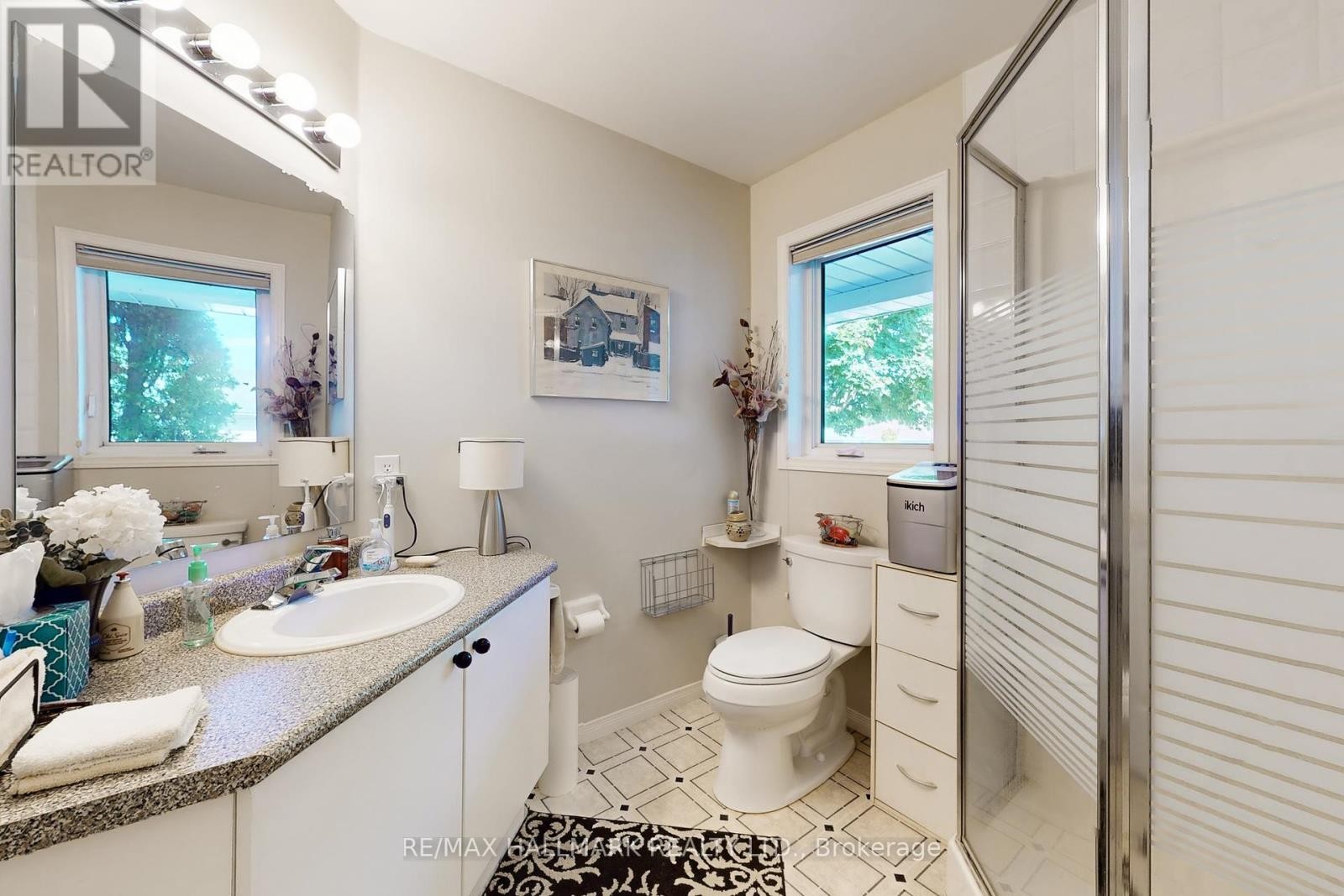 












8 GREENFIELD PLACE

,
Wilmot,




Ontario
N3A2G6

