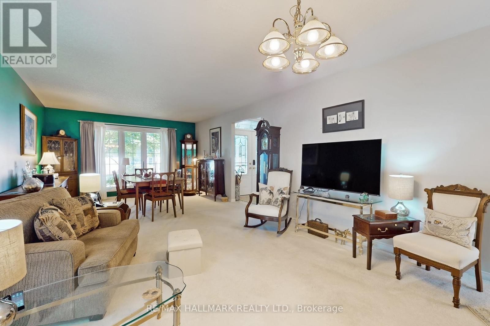 












8 GREENFIELD PLACE

,
Wilmot,




Ontario
N3A2G6

