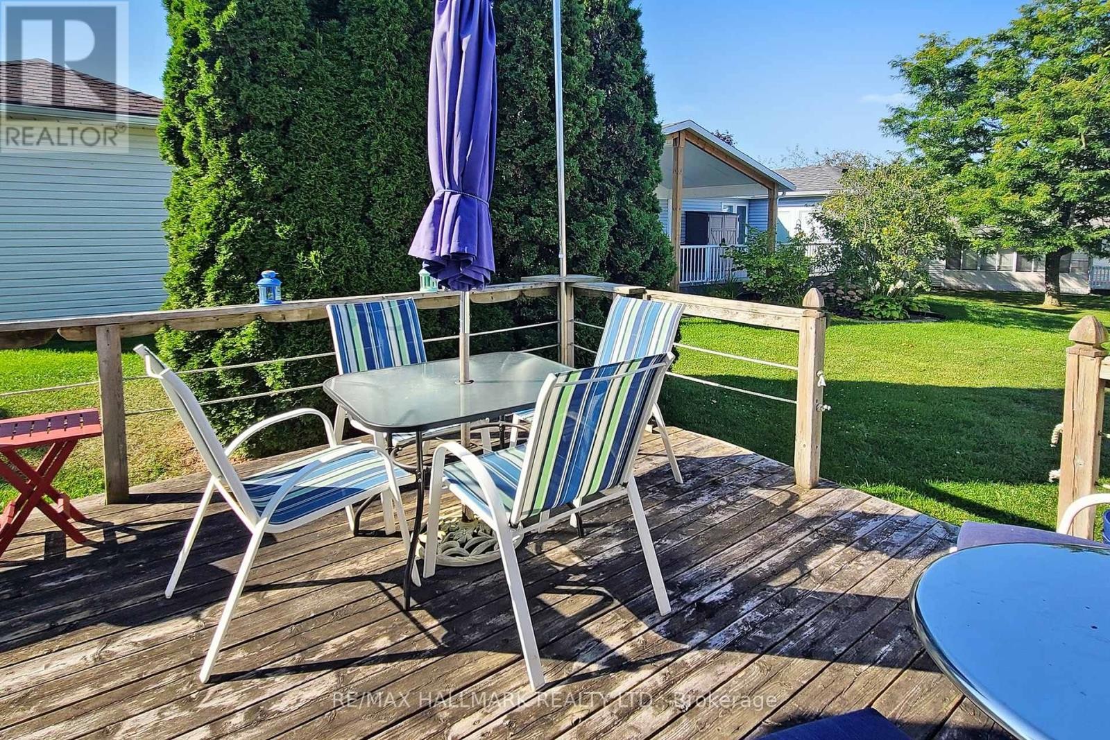












8 GREENFIELD PLACE

,
Wilmot,




Ontario
N3A2G6

