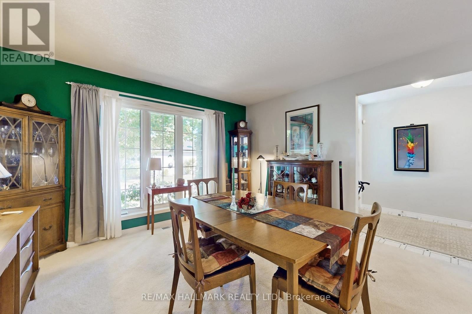 












8 GREENFIELD PLACE

,
Wilmot,




Ontario
N3A2G6


