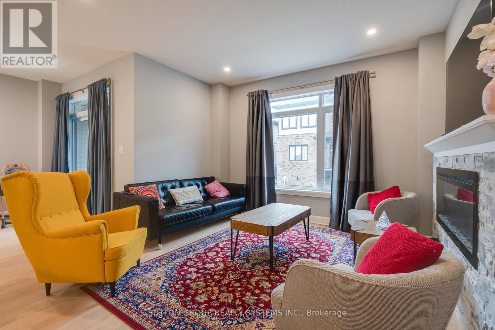 












17 - 2610 KETTERING PLACE

,
London South (South U),




Ontario
N6M0J4

