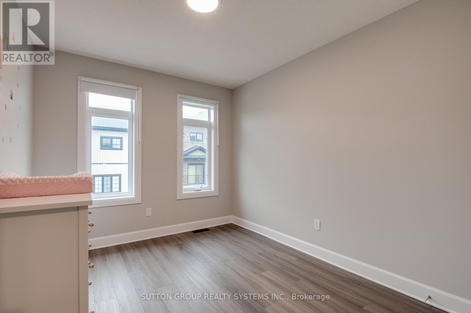 












17 - 2610 KETTERING PLACE

,
London South (South U),




Ontario
N6M0J4

