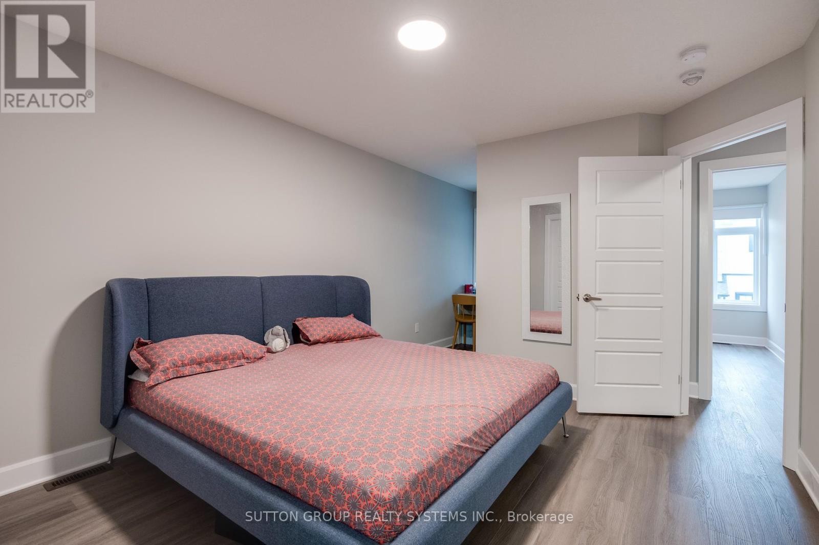 












17 - 2610 KETTERING PLACE

,
London South (South U),




Ontario
N6M0J4

