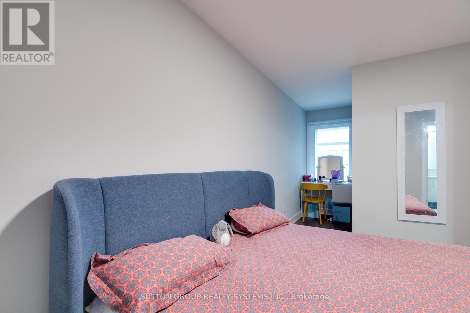 












17 - 2610 KETTERING PLACE

,
London South (South U),




Ontario
N6M0J4

