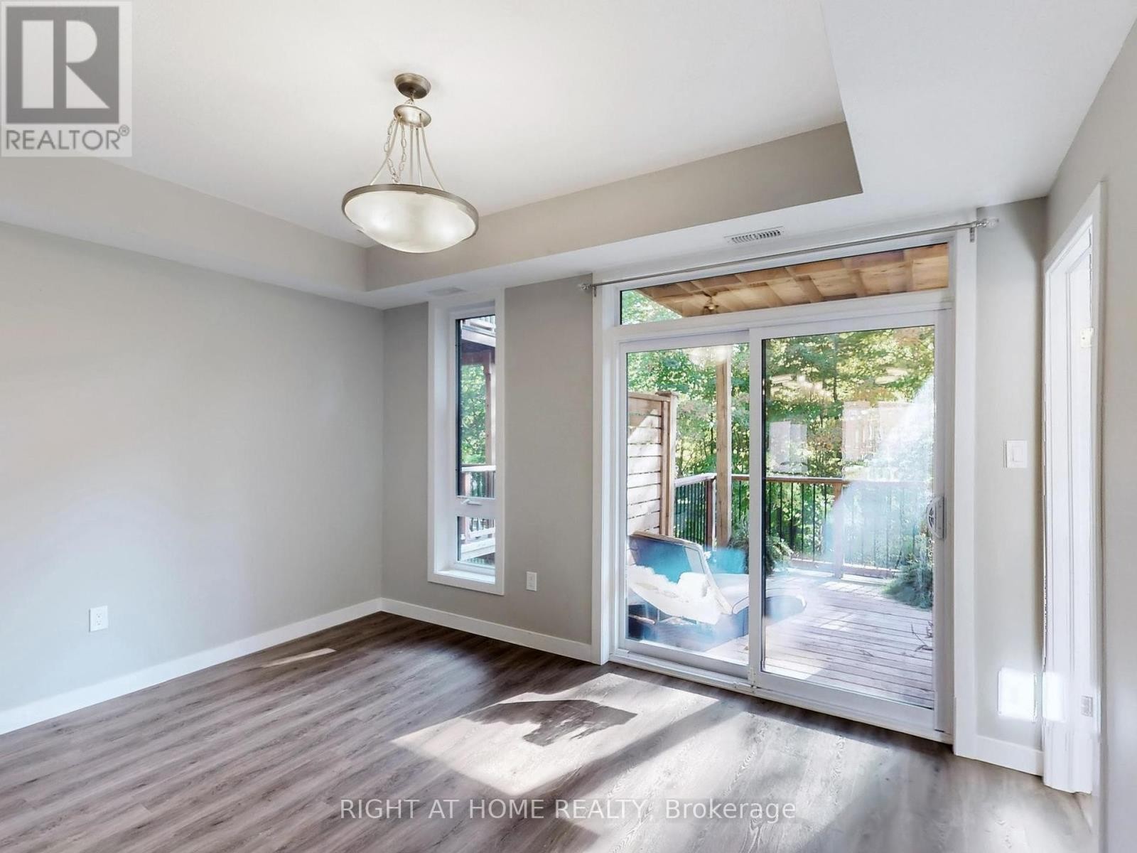 












07 - 83 BEECHWOOD AVENUE

,
Guelph (Junction/Onward Willow),




Ontario
N1H5Z7

