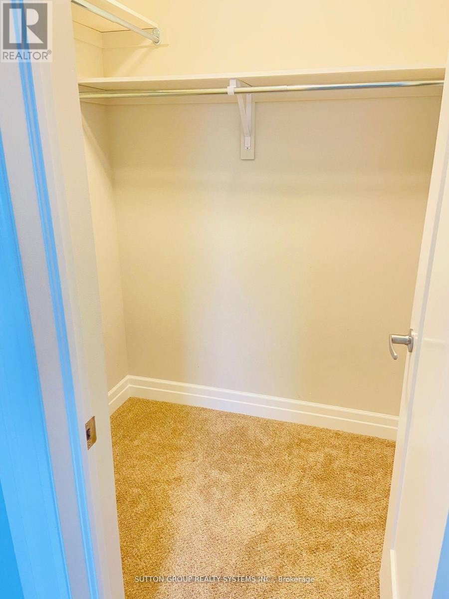 












54 NIESON STREET

,
Cambridge,




Ontario
N1R0B9

