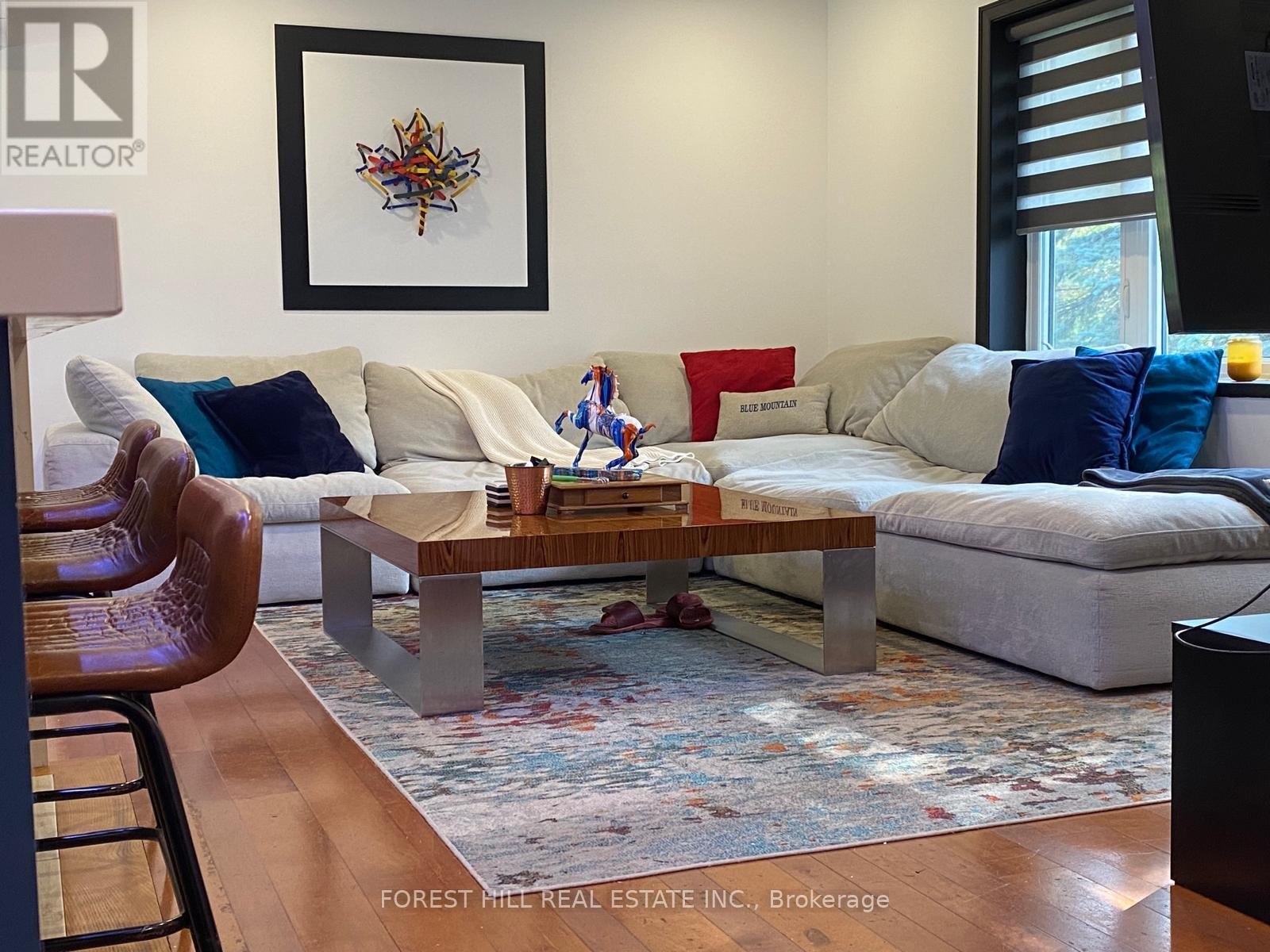 












216 TIMMONS STREET

,
Blue Mountains,




Ontario
L9Y0L2

