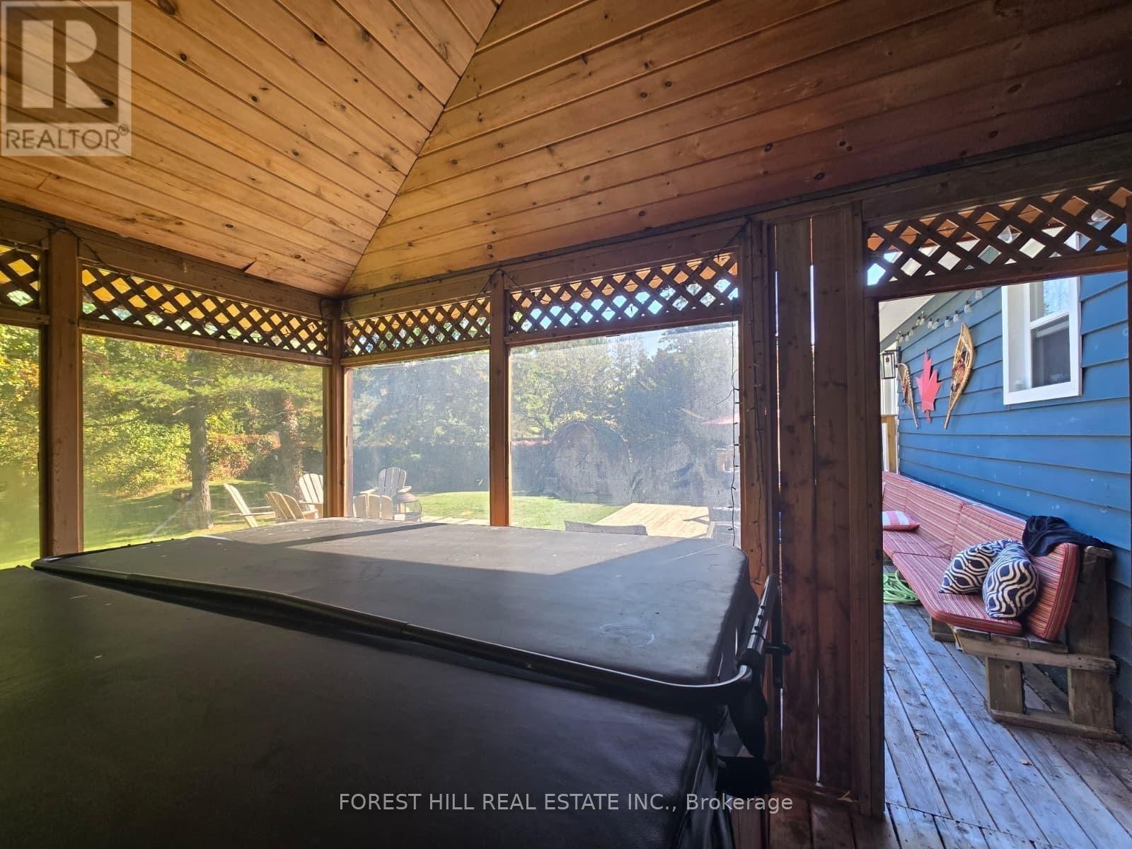 












216 TIMMONS STREET

,
Blue Mountains,




Ontario
L9Y0L2

