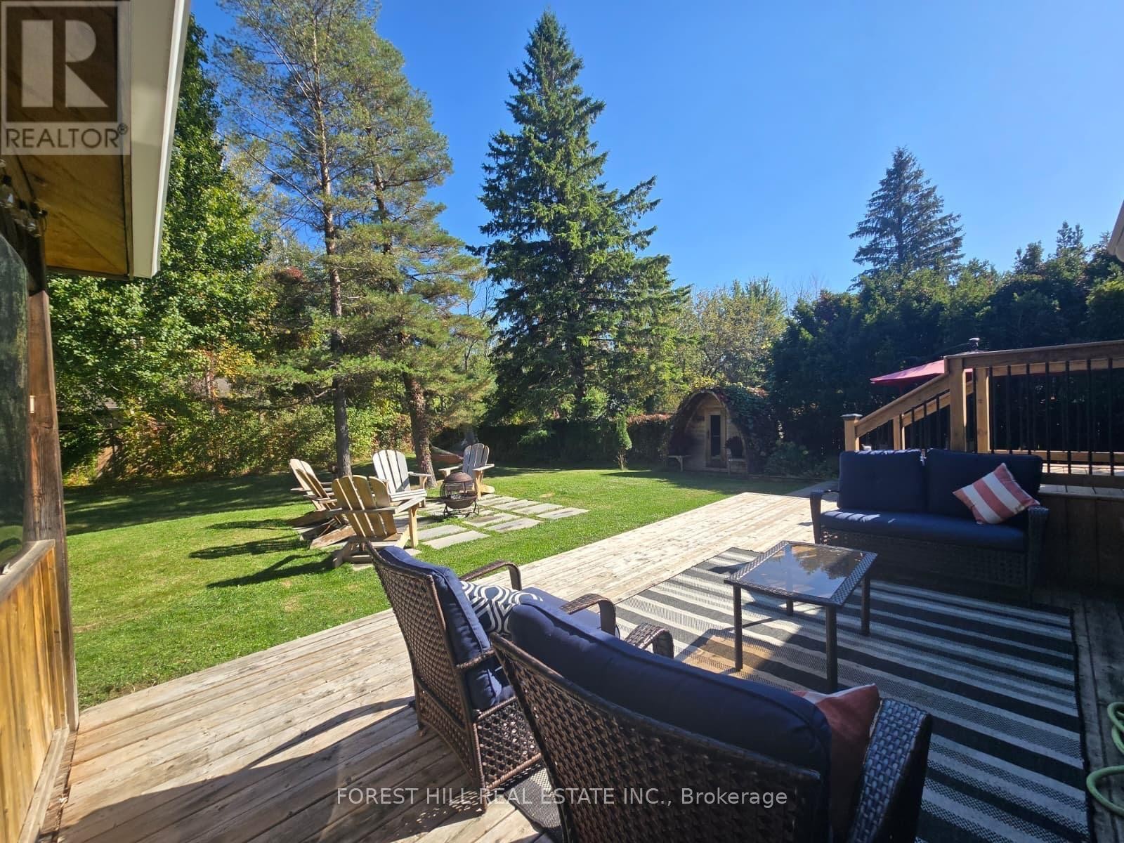 












216 TIMMONS STREET

,
Blue Mountains,




Ontario
L9Y0L2

