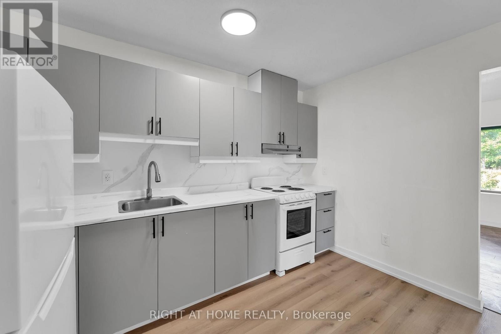 












17 - 6 JOHN STREET S

,
Arnprior,




Ontario
K7S2P9

