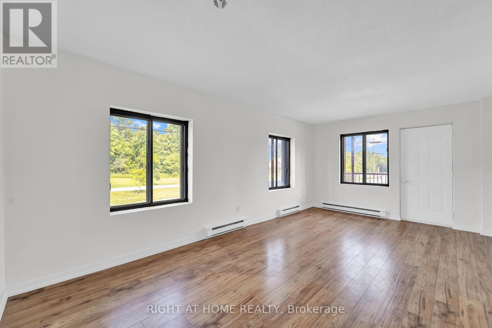 












17 - 6 JOHN STREET S

,
Arnprior,




Ontario
K7S2P9

