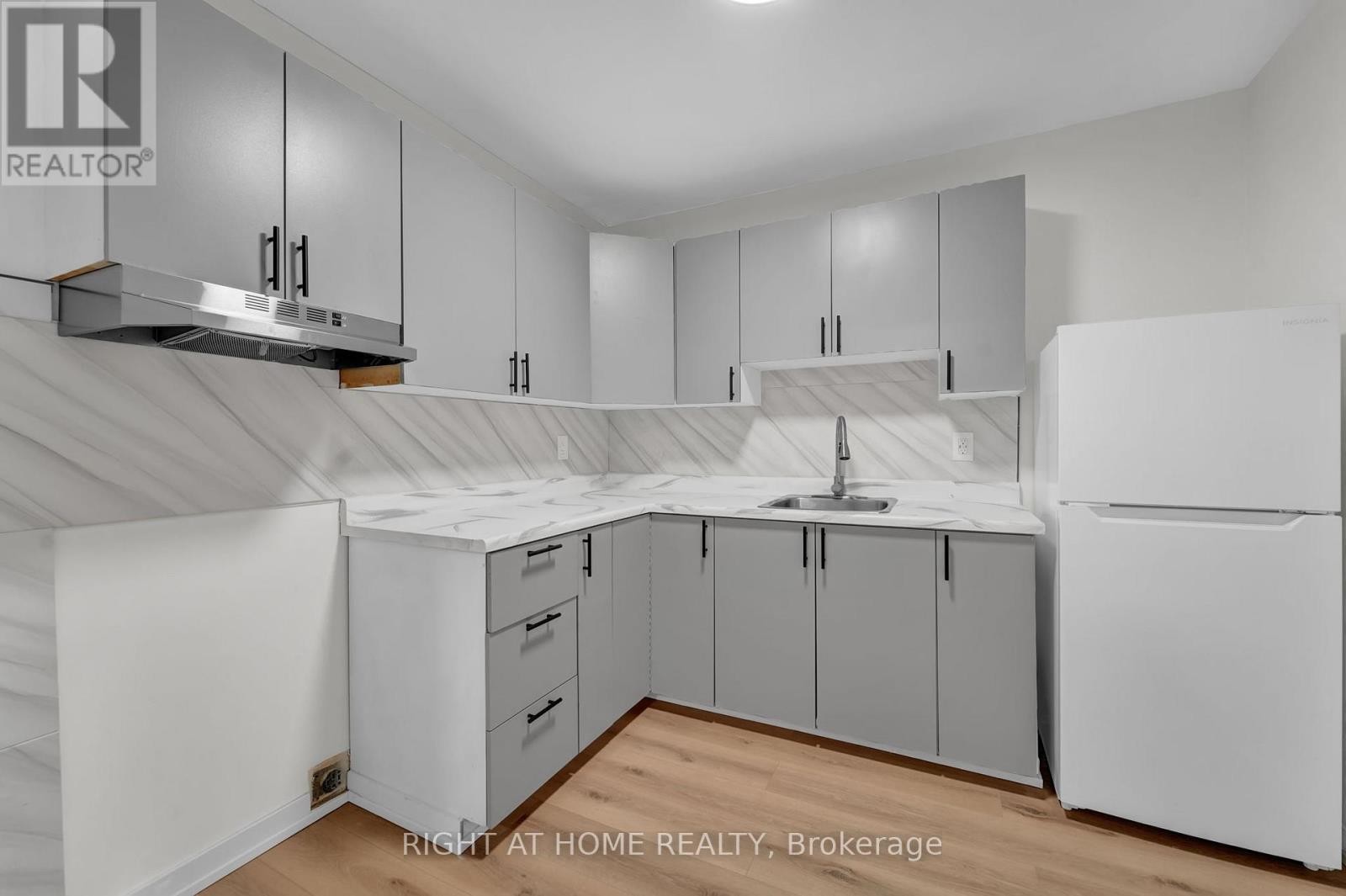 












17 - 6 JOHN STREET S

,
Arnprior,




Ontario
K7S2P9

