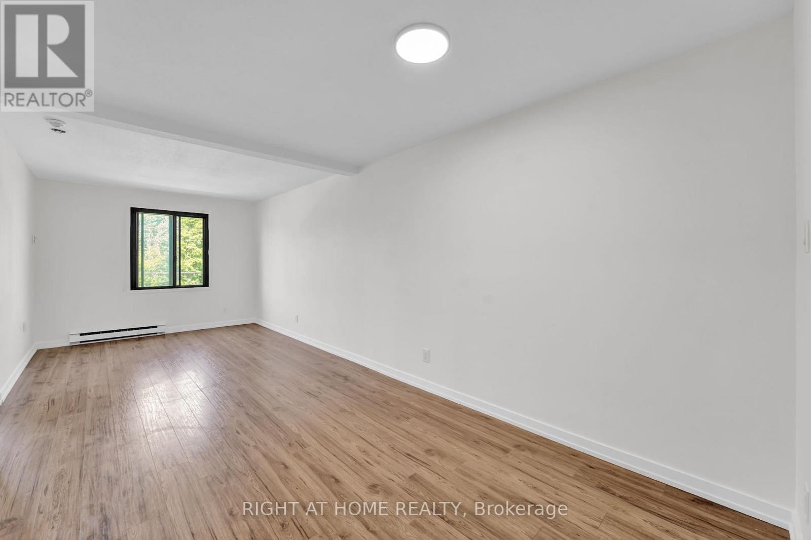 












17 - 6 JOHN STREET S

,
Arnprior,




Ontario
K7S2P9

