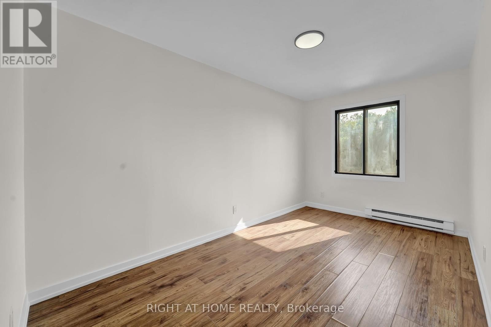 












17 - 6 JOHN STREET S

,
Arnprior,




Ontario
K7S2P9

