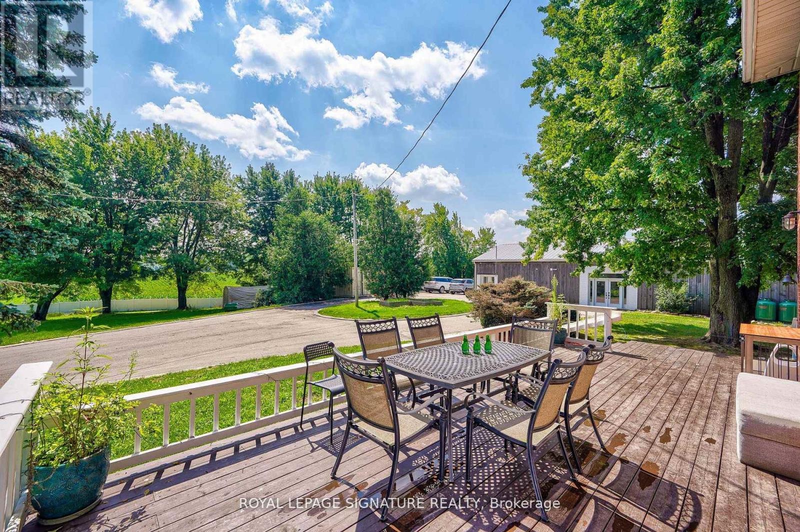 












424 8TH CONCESSION ROAD E

,
Hamilton,




Ontario
L0P1B0

