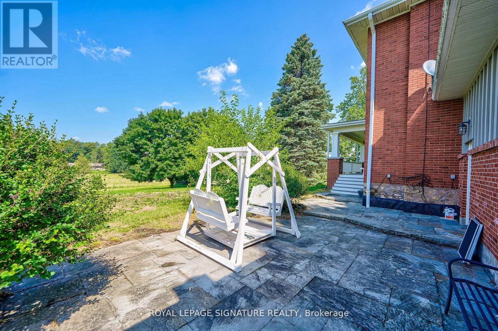 












424 8TH CONCESSION ROAD E

,
Hamilton,




Ontario
L0P1B0

