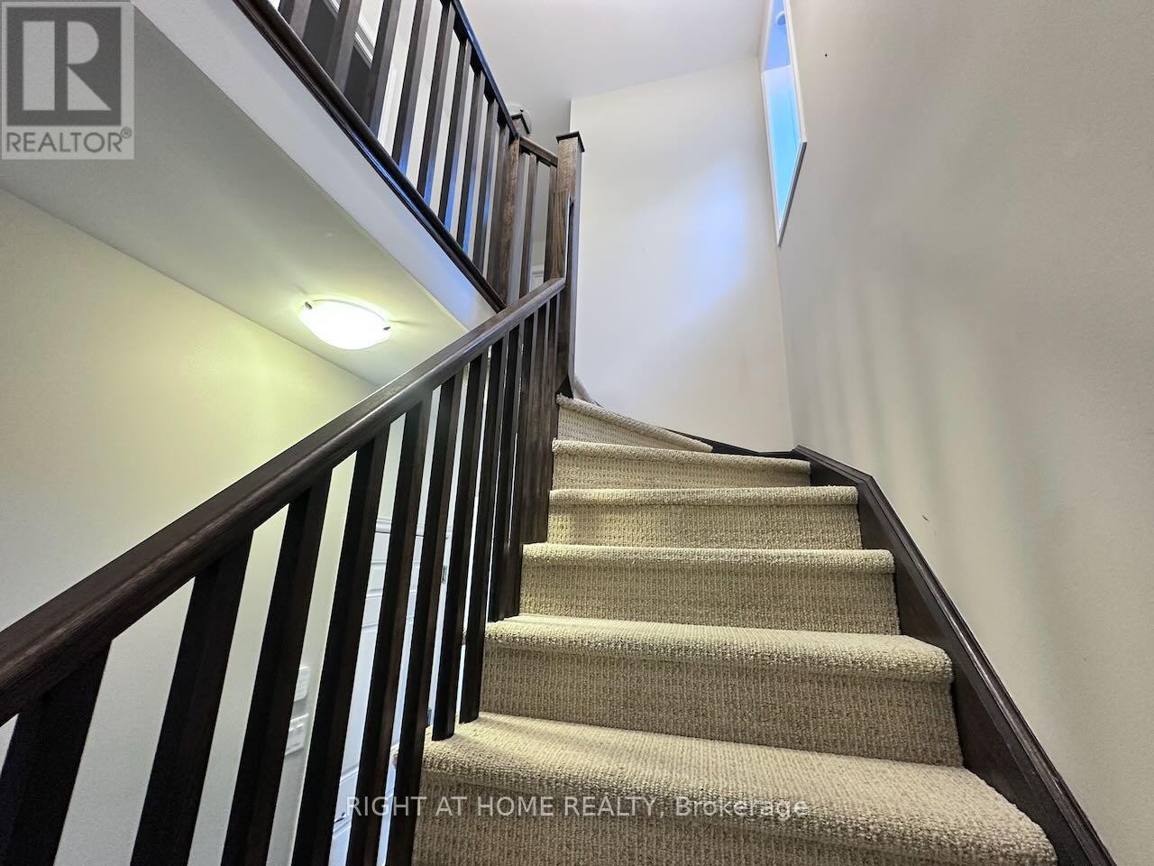 












69 - 377 GLANCASTER ROAD

,
Hamilton (Villages of Glancaster),




Ontario
L9G0G4

