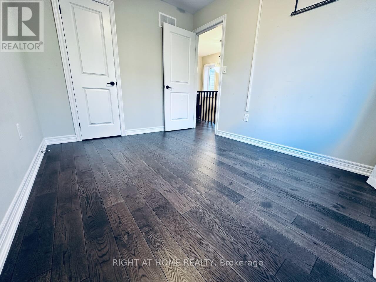 












69 - 377 GLANCASTER ROAD

,
Hamilton (Villages of Glancaster),




Ontario
L9G0G4

